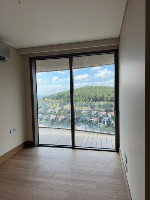 Acarblu’da boğaz manzaralı satılık 3 + 1 daire