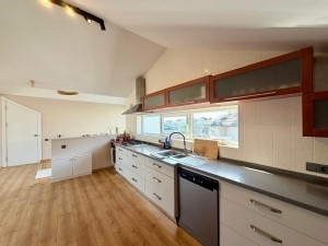 Acarkent'te Kiralık Modern Çatı Dubleks