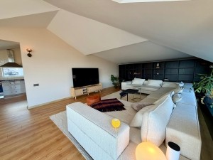 Acarkent'te Kiralık Modern Çatı Dubleks