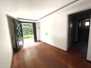 Acarkent'te 1500m2 bahçe içersinde satılık b tipi villa