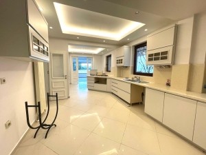 Acarkent'te 1500m2 bahçe içersinde satılık b tipi villa