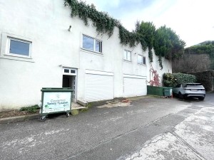 Acarkent'te 1500m2 bahçe içersinde satılık b tipi villa