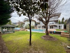 Acarkent'te Oturuma Hazır C tipi Satılık Villa