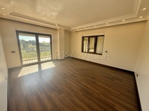 ÇEKMEKÖY OKULLAR BÖLGESİNDE KİRALIK VİLLA