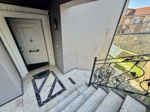 ÇEKMEKÖY OKULLAR BÖLGESİNDE KİRALIK VİLLA
