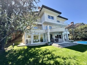 A KAPISINA ÇOK YAKIN GÜNEY CEPHELİ A TİPİ VİLLA