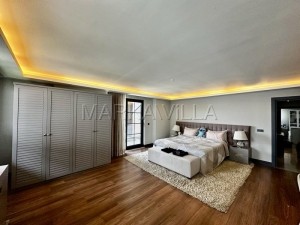 Acarkent'te Satılık Beykoz Konakları Manzaralı Masrafsız Satılık Villa