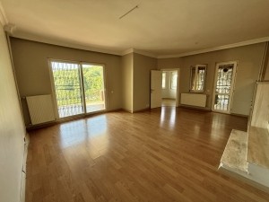 Acarkent'in Karşısında Butik Site İçersinde Kiralık Villa