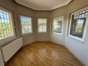 Acarkent'in Karşısında Butik Site İçersinde Kiralık Villa