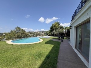 Acarkent'te Yüksek Konumlu,1.000m2 Satılık Malikane