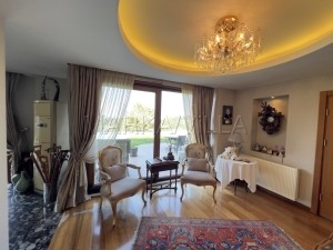 Acarkent'te Yüksek Konumlu,1.000m2 Satılık Malikane