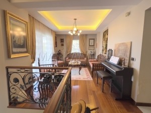 Acarkent'te Yüksek Konumlu,1.000m2 Satılık Malikane